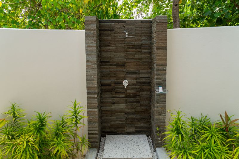 Natural Stone Wall Features